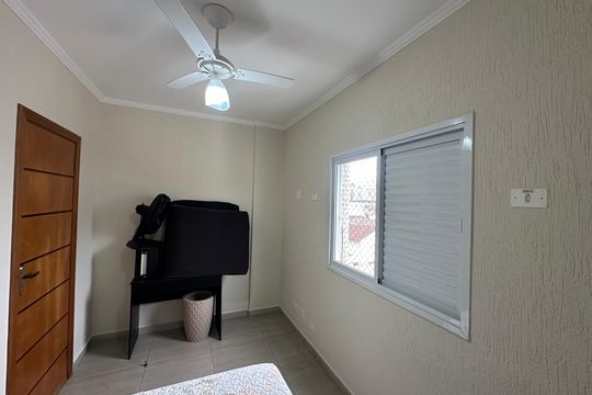 Apartamento para alugar com 2 quartos, 120m² em Vila Valenca, São Vicente
