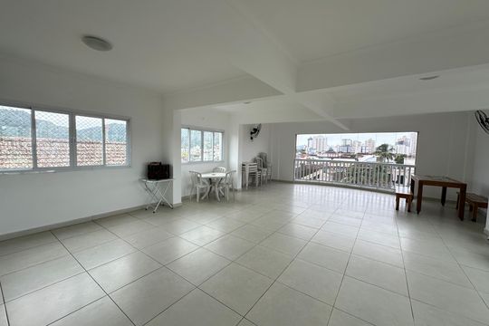 Apartamento para alugar com 2 quartos, 120m² em Vila Valenca, São Vicente