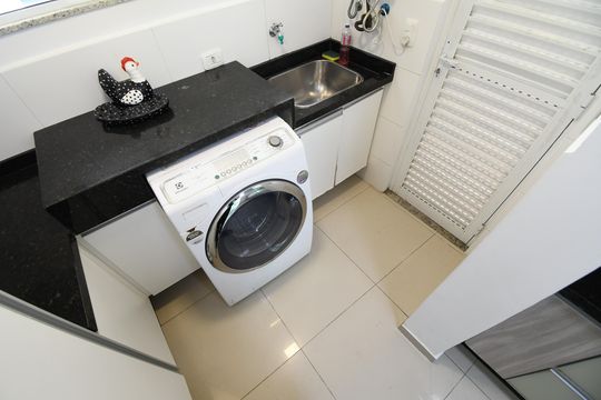 Área de Serviço de casa de condomínio para alugar com 3 quartos, 180m² em Pedro Moro, São José dos Pinhais