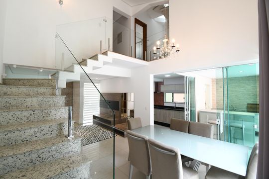 Casa de Condomínio para alugar com 3 quartos, 180m² em Pedro Moro, São José dos Pinhais