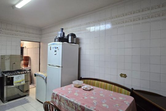 Cozinha  de casa para alugar com 2 quartos, 96m² em Picanço, Guarulhos