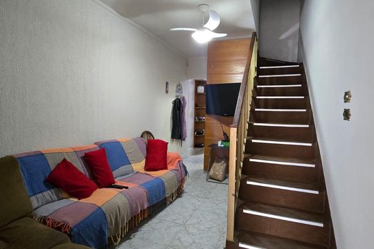 Casa para alugar com 2 quartos, 96m² em Picanço, Guarulhos