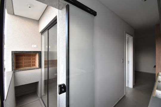 Cozinha de kitnet/studio para alugar com 1 quarto, 33m² em Cajuru, Curitiba