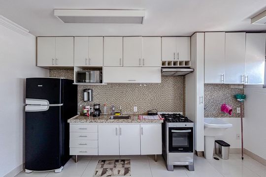 Cozinha - Armários de apartamento para alugar com 1 quarto, 55m² em Tatuapé, São Paulo