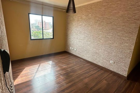 Apartamento para alugar com 2 quartos, 55m² em Jardim Sao Ricardo, Guarulhos