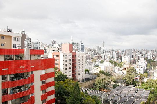 Quarto 1 Suíte Vista de apartamento à venda com 2 quartos, 96m² em Rio Branco, Porto Alegre
