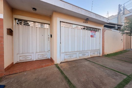Fachada de apartamento para alugar com 2 quartos, 113m² em Sumarezinho, Ribeirão Preto