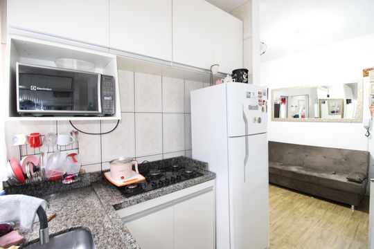 Cozinha de casa à venda com 9 quartos, 300m² em Conjunto Residencial José Bonifácio, São Paulo