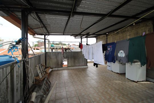 Área de Serviço de casa à venda com 9 quartos, 300m² em Conjunto Residencial José Bonifácio, São Paulo