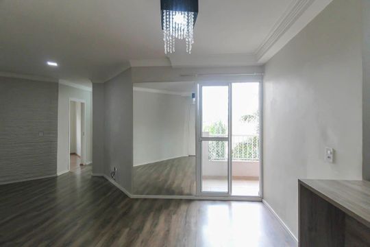 Apartamento para alugar com 3 quartos, 68m² em Parque São Lourenço, São Paulo