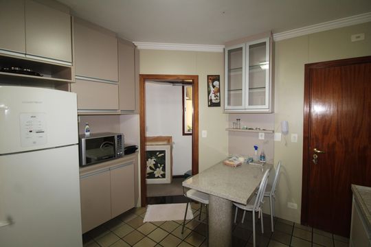 Cozinha de apartamento para alugar com 3 quartos, 107m² em Parque Mandaqui, São Paulo