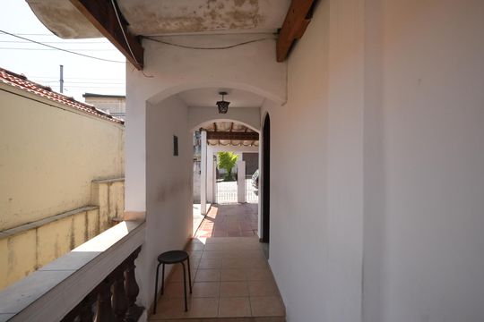 Quintal de casa à venda com 2 quartos, 159m² em Vila Aquilino, Santo André