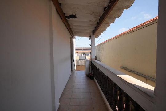 Quintal de casa à venda com 2 quartos, 159m² em Vila Aquilino, Santo André