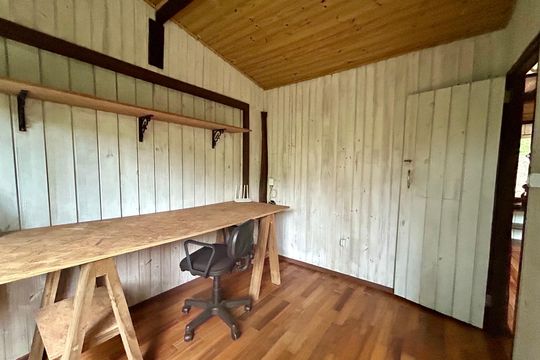 Quarto 3 de casa para alugar com 2 quartos, 120m² em Canto da Lagoa, Florianópolis