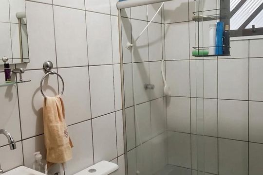 Banheiro de casa à venda com 3 quartos, 246m² em Jardim dos Oliveiras, Campinas