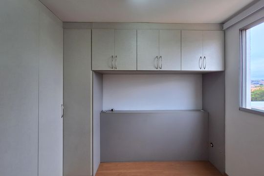 Quarto 2 de apartamento para alugar com 2 quartos, 51m² em Utinga, Santo André