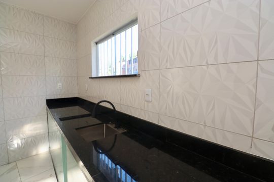 Cozinha de casa para alugar com 2 quartos, 70m² em Imbuí, Salvador