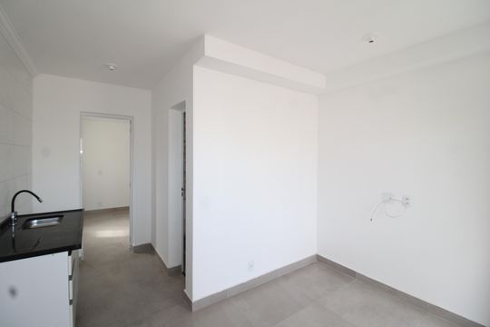 Apartamento para alugar com 1 quarto, 24m² em Vila Diva, São Paulo