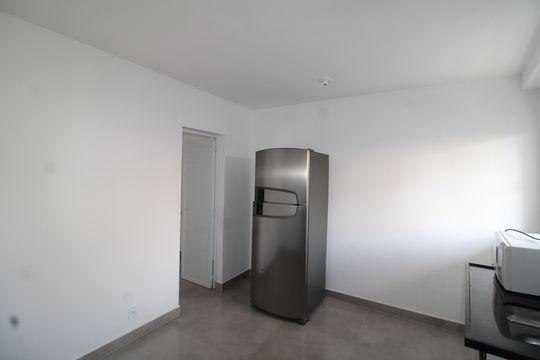 Apartamento para alugar com 1 quarto, 24m² em Vila Diva, São Paulo