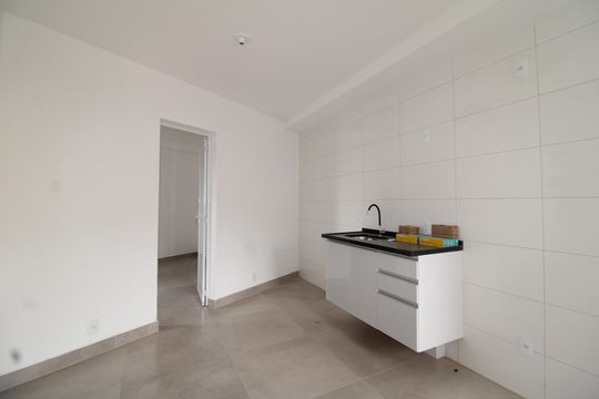 Apartamento para alugar com 1 quarto, 24m² em Vila Diva, São Paulo