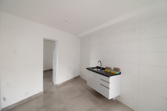 Apartamento para alugar com 1 quarto, 24m² em Vila Diva, São Paulo