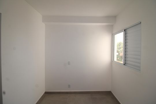 Quarto 1 de apartamento para alugar com 1 quarto, 24m² em Vila Diva, São Paulo