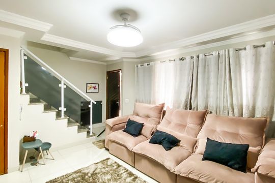 Casa de Condomínio para alugar com 2 quartos, 74m² em Vila Ré, São Paulo