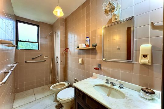 Apartamento à venda com 4 quartos, 180m² em Laranjeiras, Rio de Janeiro