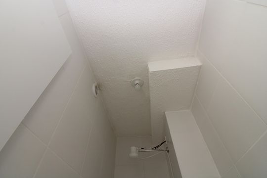 banheiro de apartamento para alugar com 2 quartos, 35m² em Vila Silvia, São Paulo