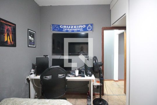 Quarto de casa à venda com 3 quartos, 151m² em Jardim Leblon, Belo Horizonte