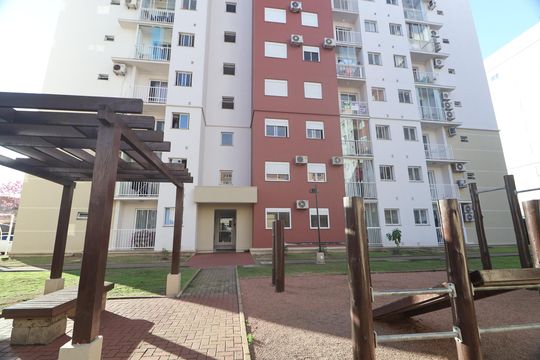 Fachada do bloco de apartamento para alugar com 2 quartos, 51m² em Fátima, Canoas