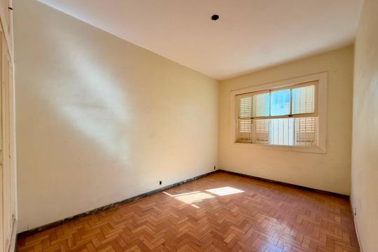 Casa à venda com 4 quartos, 360m² em Carmo, Belo Horizonte