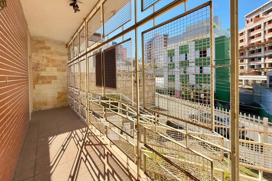 Casa à venda com 4 quartos, 360m² em Carmo, Belo Horizonte