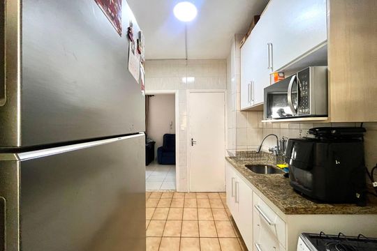 Cozinha de apartamento à venda com 3 quartos, 70m² em Jardim Baroneza, Campinas