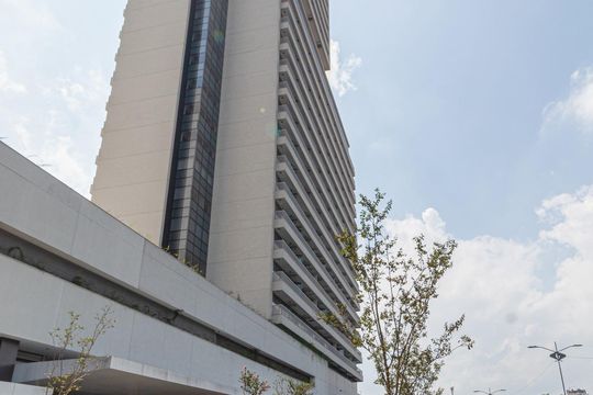 Fachada de kitnet/studio para alugar com 1 quarto, 34m² em Centro, Osasco