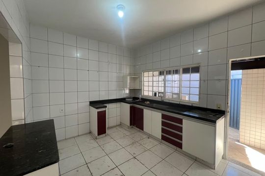 Cozinha de casa para alugar com 3 quartos, 135m² em Nova Uberlândia, Uberlândia
