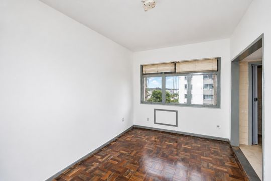 Sala de apartamento para alugar com 1 quarto, 47m² em Centro Histórico, Porto Alegre