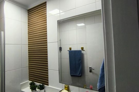 Banheiro de apartamento à venda com 3 quartos, 70m² em Taboão, São Bernardo do Campo