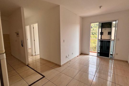 Apartamento para alugar com 2 quartos, 48m² em Lajeado, Cotia