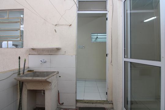 Área de Serviço de casa para alugar com 1 quarto, 52m² em Vila Sao Geraldo, São Paulo