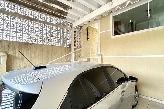 Garagem de casa à venda com 3 quartos, 125m² em Parque Continental I, Guarulhos