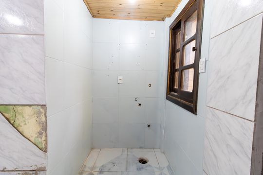 Área de Serviço de casa à venda com 2 quartos, 250m² em Aberta dos Morros, Porto Alegre