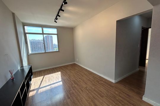 Apartamento à venda com 2 quartos, 63m² em Todos Os Santos, Rio de Janeiro