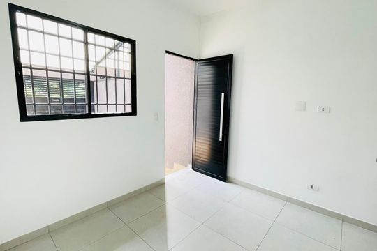 Sala de casa para alugar com 2 quartos, 60m² em Pununduva, Cotia