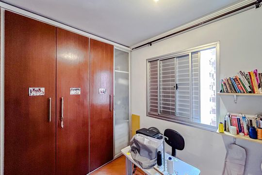 Quarto 1 de apartamento à venda com 2 quartos, 54m² em Chácara Califórnia, São Paulo