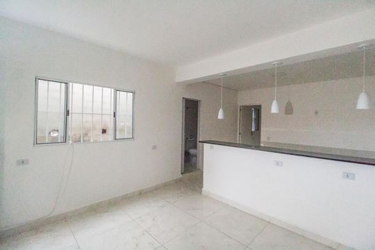 Cozinha de casa para alugar com 1 quarto, 56m² em Parque dos Camargos, Barueri