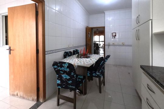 Cozinha de apartamento para alugar com 3 quartos, 43m² em Ponta da Praia, Santos