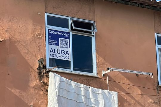 Placa de apartamento para alugar com 3 quartos, 70m² em Barbosa Lage, Juiz de Fora