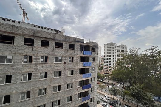 Varanda sala  de apartamento para alugar com 2 quartos, 39m² em Usina Piratininga, São Paulo