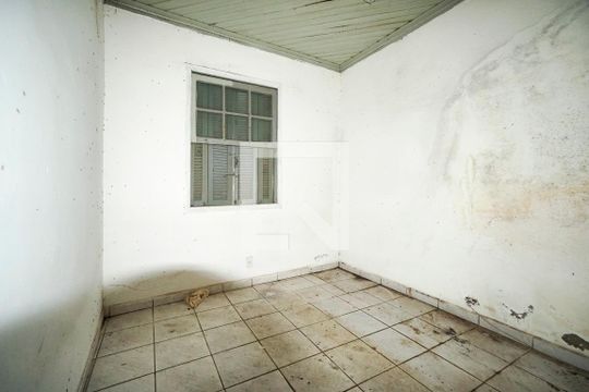 Casa à venda com 4 quartos, 180m² em Vila Fernandes, São Paulo